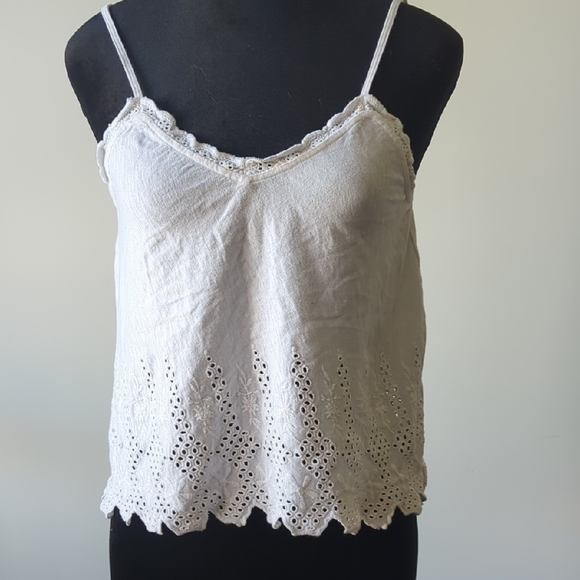 American Eagle Outfitters Tops - American Eagle Outfitters White Crop Camisole with Spaghetti Straps